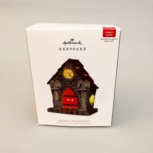 Hallmark Keepsake Ghostly Mausoleum Halloween Ornament